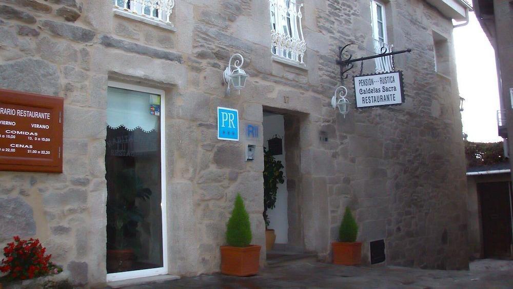 Hotel Casa Alberto Castro Caldelas Exterior foto